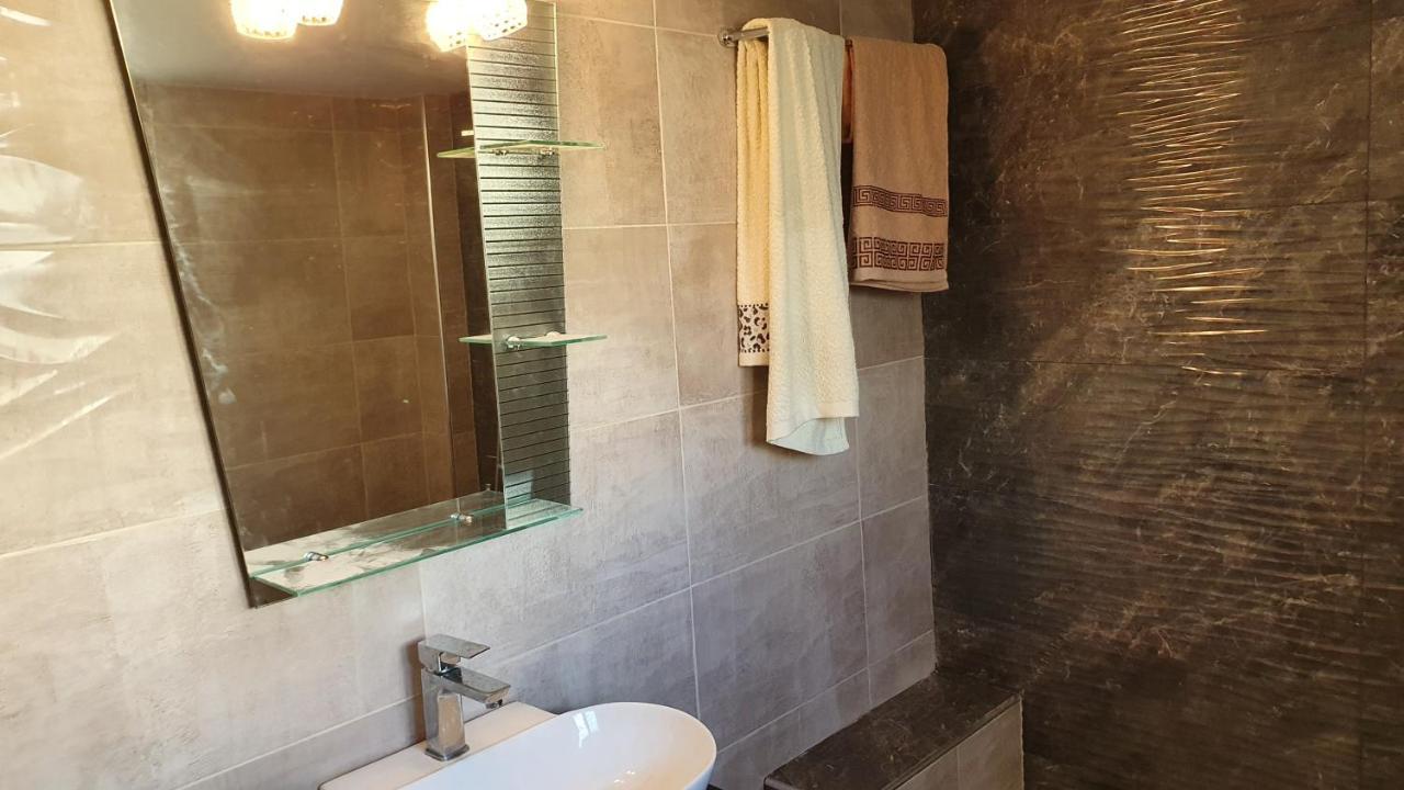 Nafpaktos Beach House Sea View Apartment First Floor Zewnętrze zdjęcie