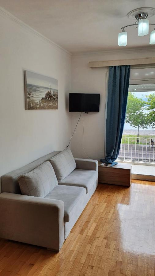Nafpaktos Beach House Sea View Apartment First Floor Zewnętrze zdjęcie