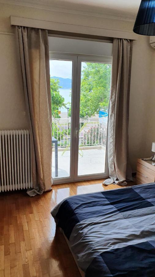 Nafpaktos Beach House Sea View Apartment First Floor Zewnętrze zdjęcie